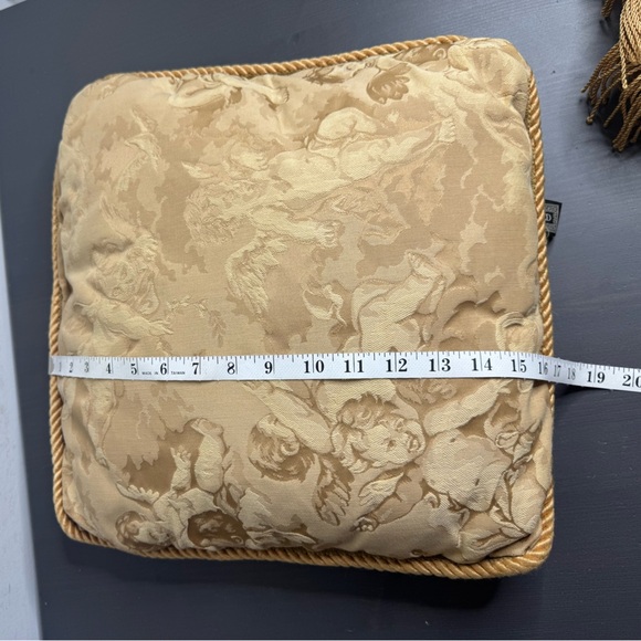 Vintage Reed Champagne Gold Cherubs Angels Decorative Damask Throw Pillows (2) - Picture 7 of 8
